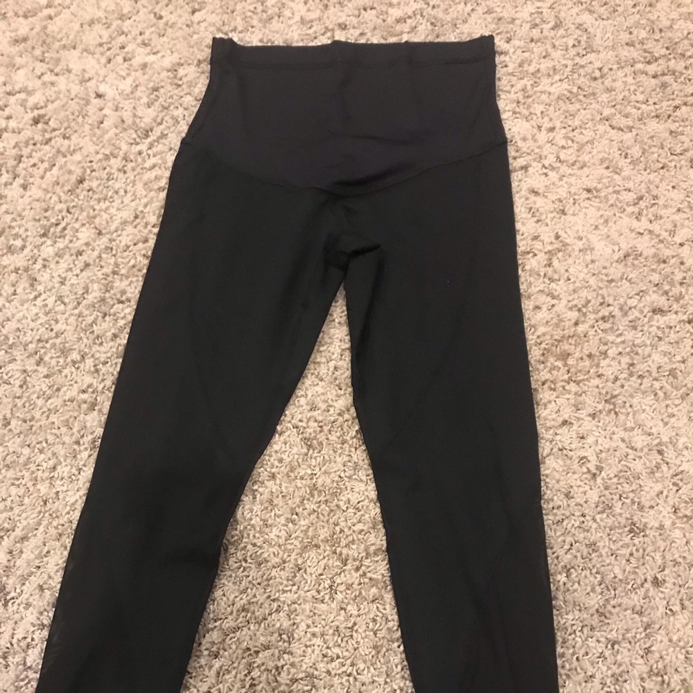 Maternity workout pants/leggings